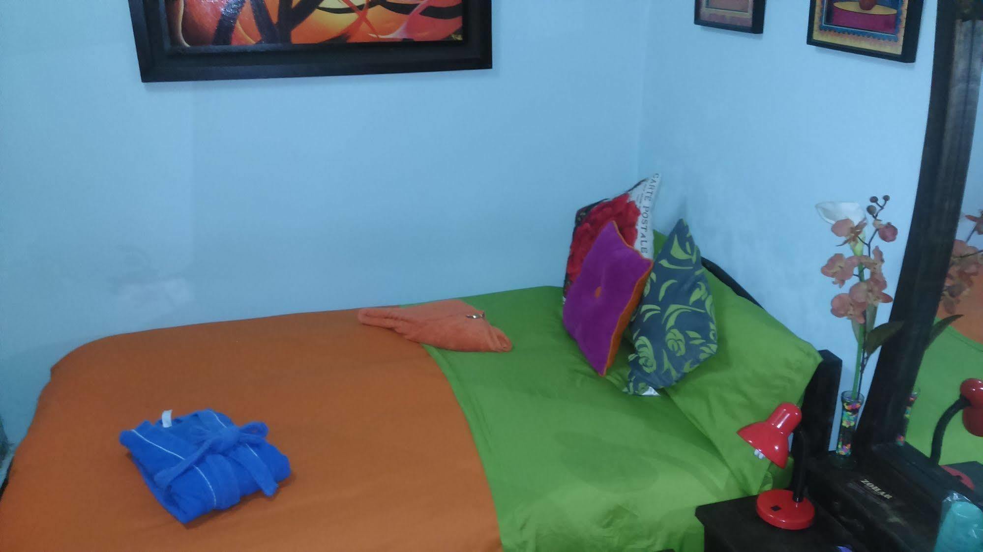 Zohar Hostel Bogota Exterior photo